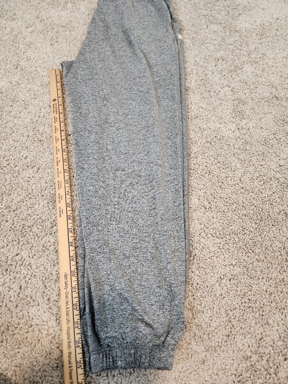 Vuori Boyfriend Jogger DreamKnit Joggers Heather Grey Size Large - Picture 9 of 9